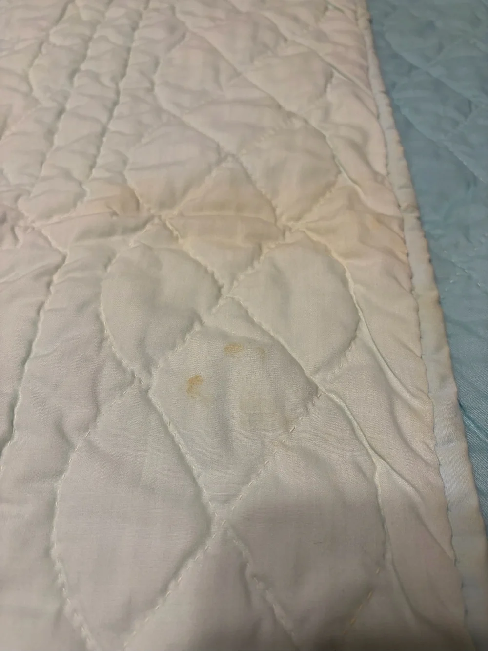 Vintage 1960s 1970s Handmade Applique Quilt 41x61 Sunbonnet Figures Blue